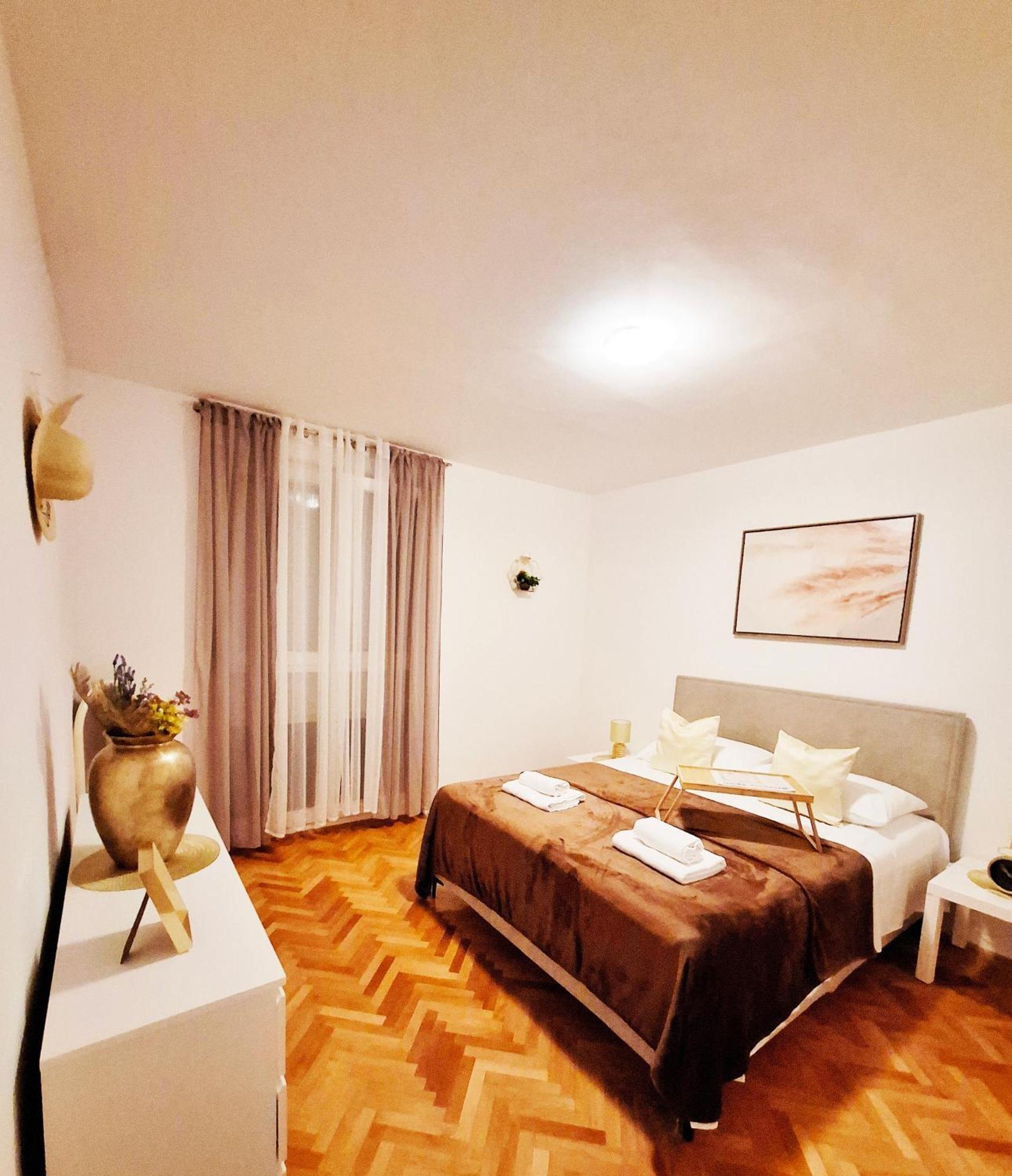 Apartman Golden Star Split Exteriör bild